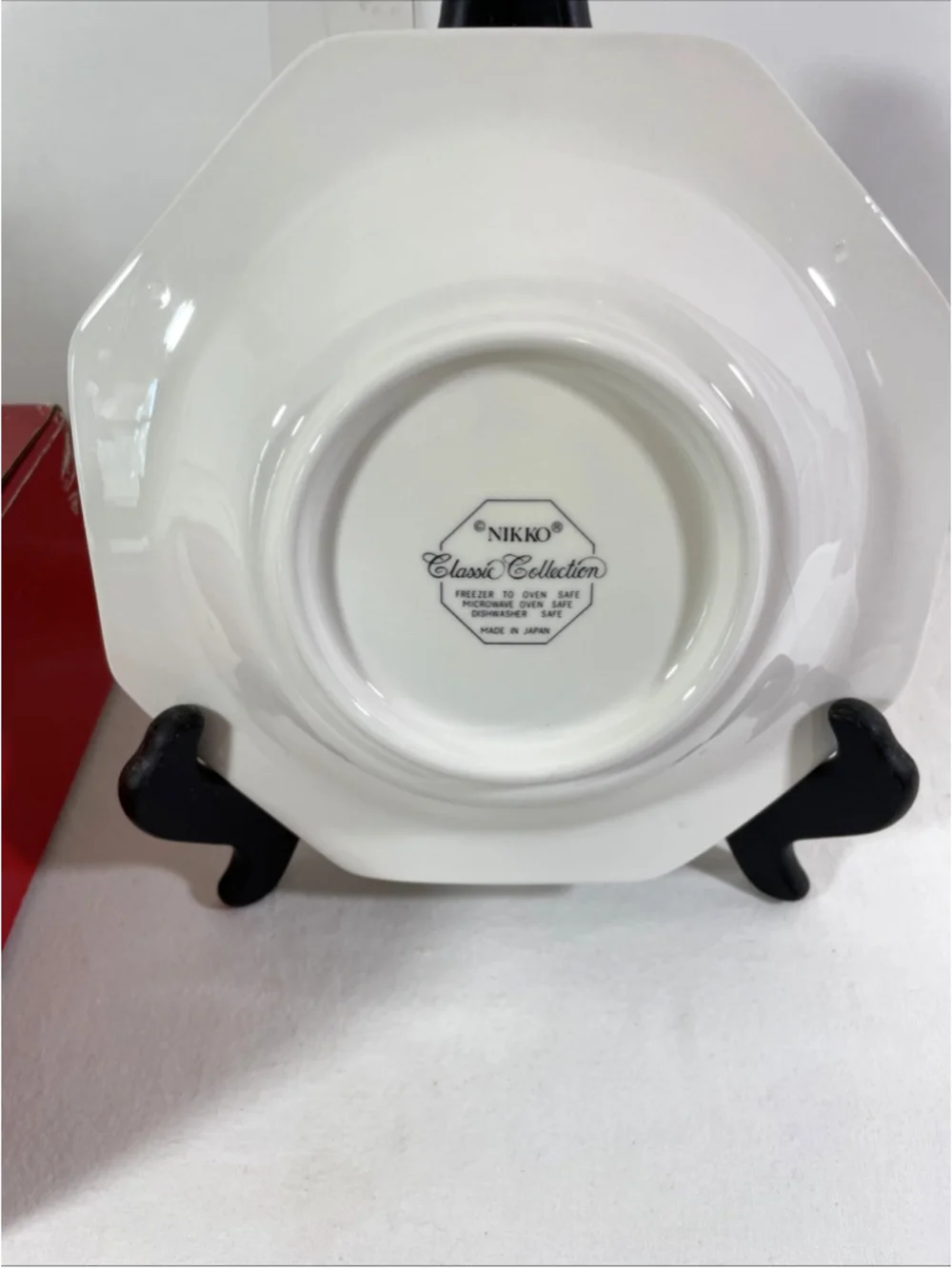 Nikko Japan Christmastime Octagonal Rim Soup Plates Set of 4 Bowls in Box